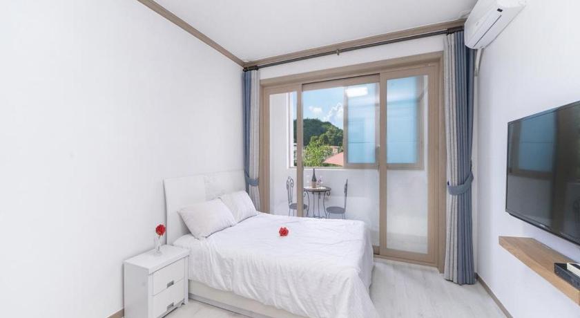 三陟 Samcheo Happy House Pension 3星级 民宿 大堂