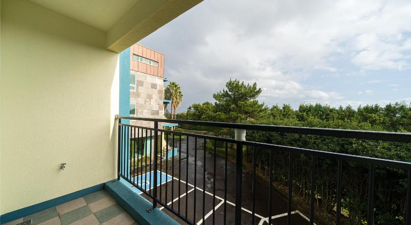 제주 프롬에이치 티리조트 제주 성산 (FromH T Resort Jeju Seongsan) 2성급 호텔 레스토랑