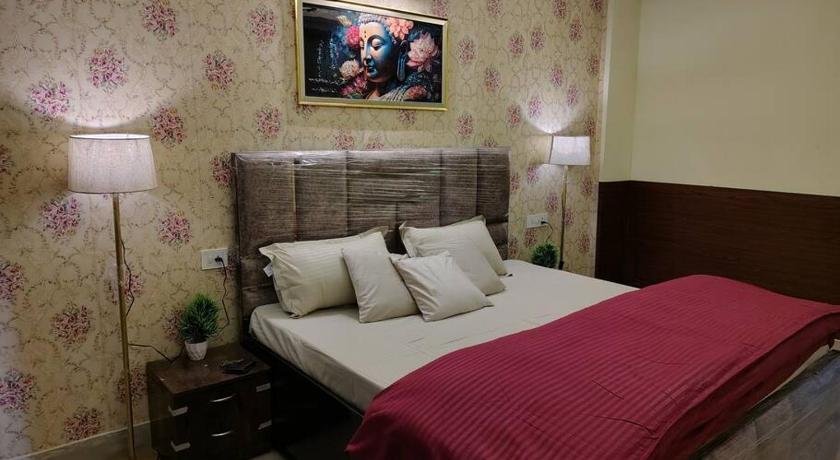 Antaḥpura (अन्तःपुर) - image 2