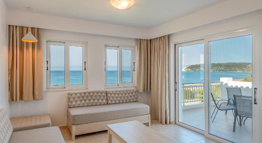Image of Suite with Sea View 2