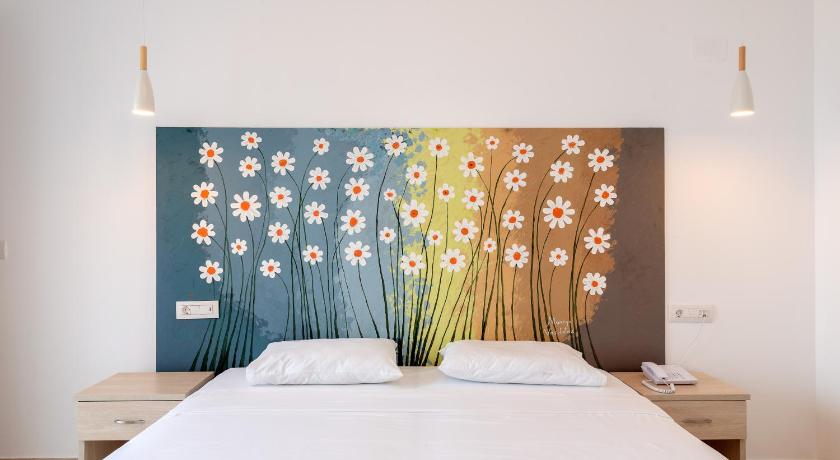 Image of Suite with Sea View 9