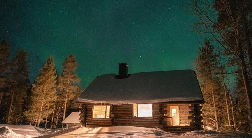 Akolampi cottage