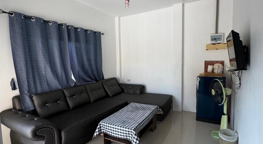 Image of Two-Bedroom Bungalow 5