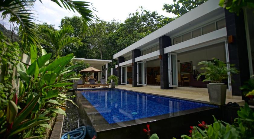 Narvik Villa Jl Wisata Alam Kerandangan Senggigi Narvik Villa Jl Wisata Alam Kerandangan Senggigi