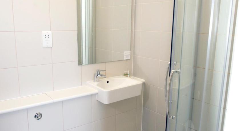 Image of Single Room 3