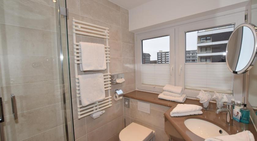 Image of Triple Room with Balcony 2