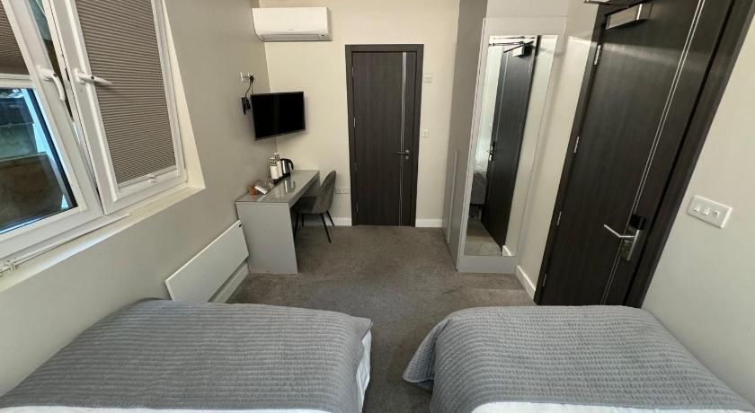 Image of Comfort Triple Room 1