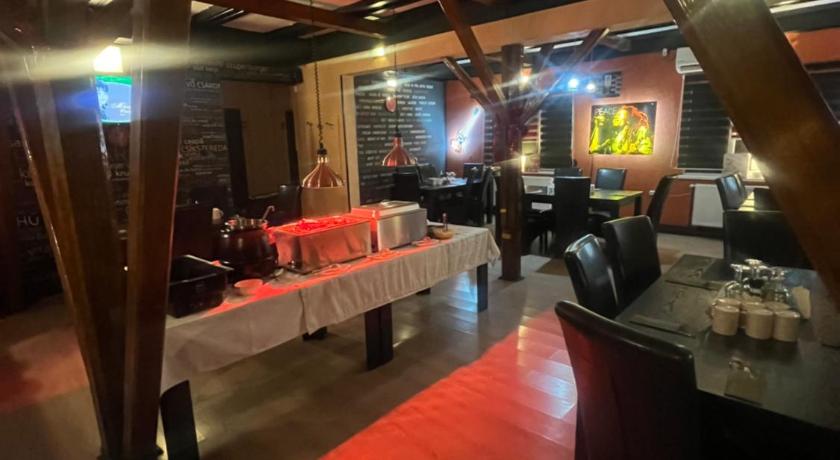 Miercurea Ciuc Prince Hotel 2-Star Hotel restaurant