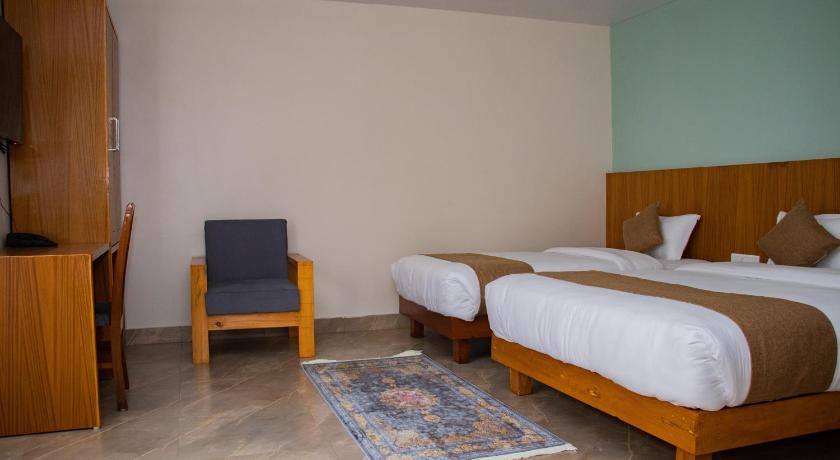 Bay Hotel — Pokhara (6)