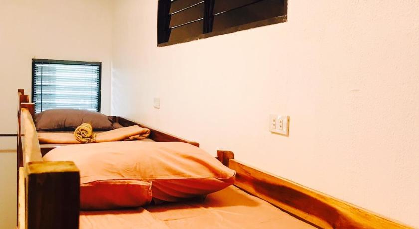 Ezkinita Room Rental - Near the Airport - image 37
