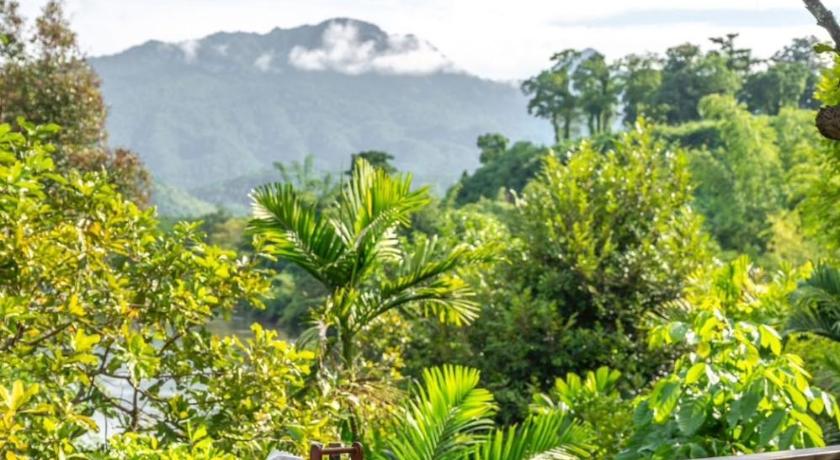 깐짜나부리 / 칸차나부리 Cherlynn resort 3성급 호텔 외관