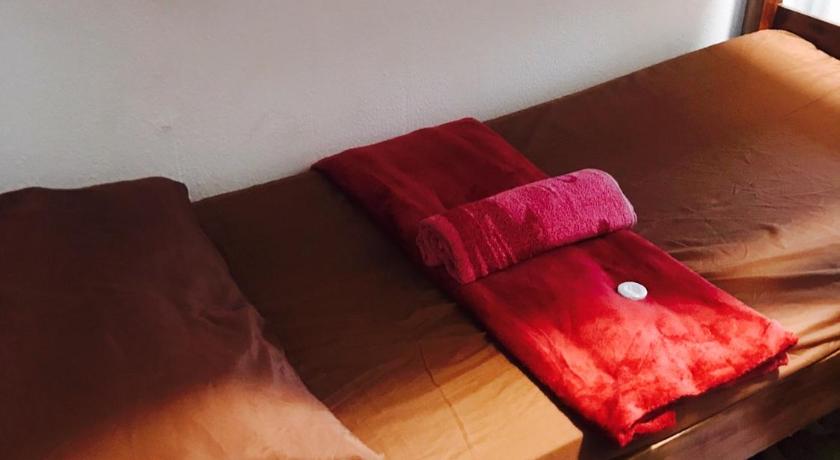 Ezkinita Room Rental - Near the Airport - image 44