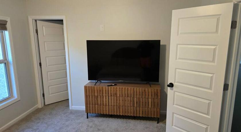 헌츠빌 (AL) Spacious Modern Retreat Near Downtown 3성급 숙소 전망