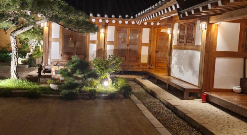 경주 소설재 게스트하우스 3성급 숙소 레스토랑