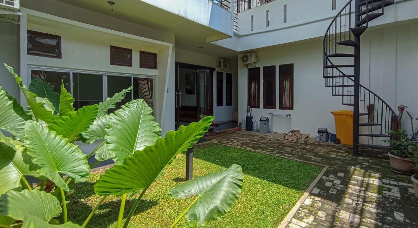 RedDoorz @ Wisma Garden Purwokerto – Purwokerto, WI