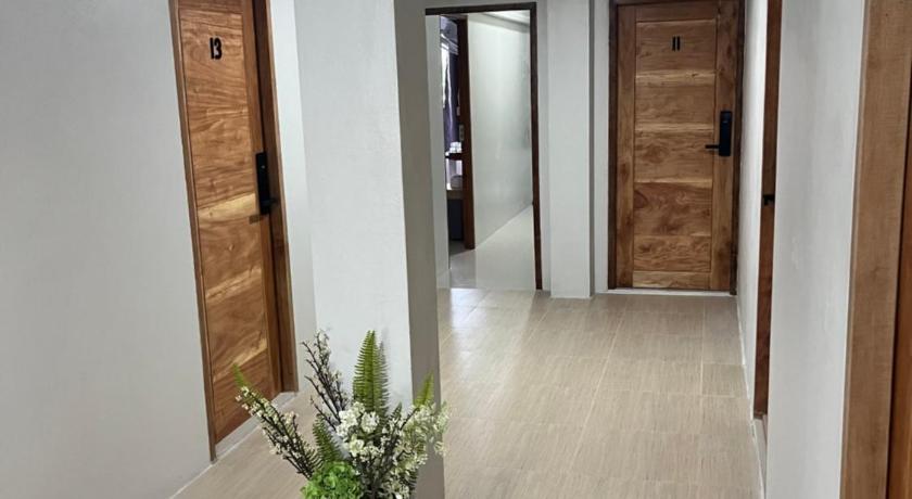 끄라비 / 크라비 Yoi Hotel krabi 3성급 호텔 외관