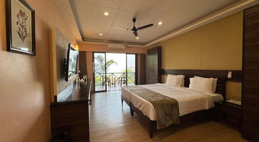 Image of Cottage Room with Mountain View 0