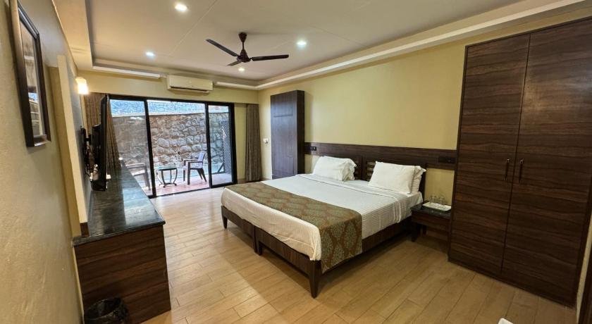 Image of Deluxe Room 1