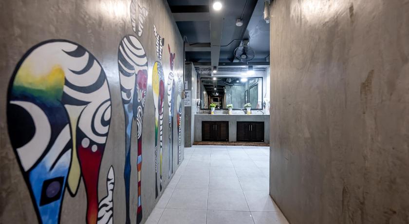 Vibes Hostel Bangkok - main image