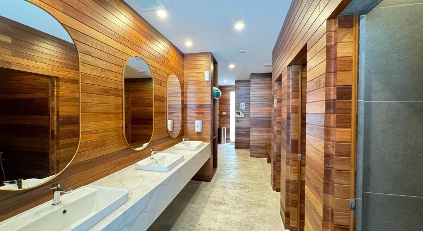 Lavanya Villa and Residence by Rimba Hill - image 50