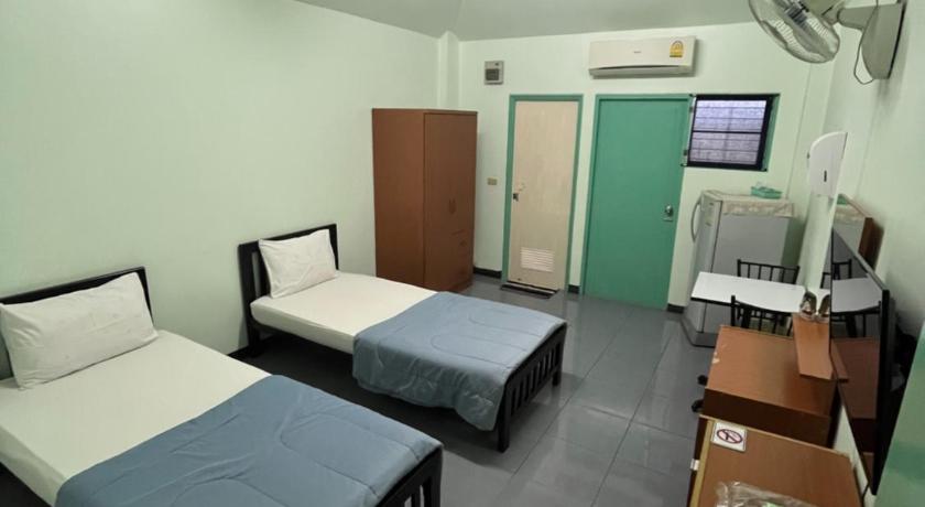 カンチャナブリ Thunsica Apartment 1つ星 ホテル レストラン