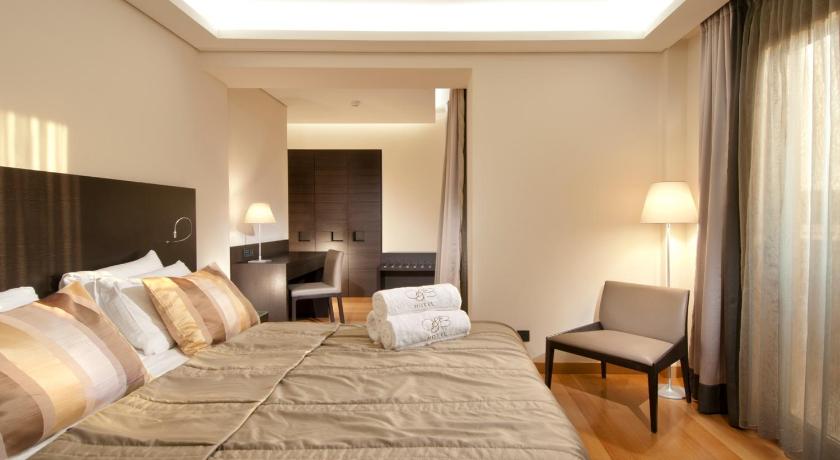 Image of Acropolis Grande Suite 4