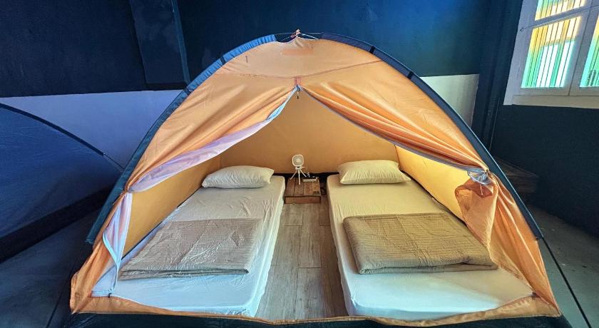 Image of Tent 1