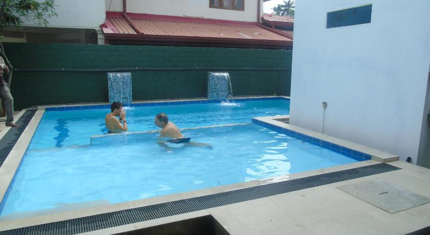 Ro Rich Hotel - image 15