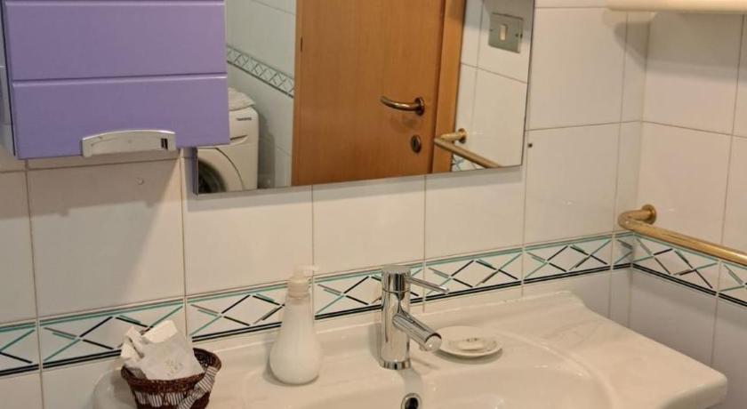 罗马 Roma Tiburtina Apartment 4星级 单人房 大堂