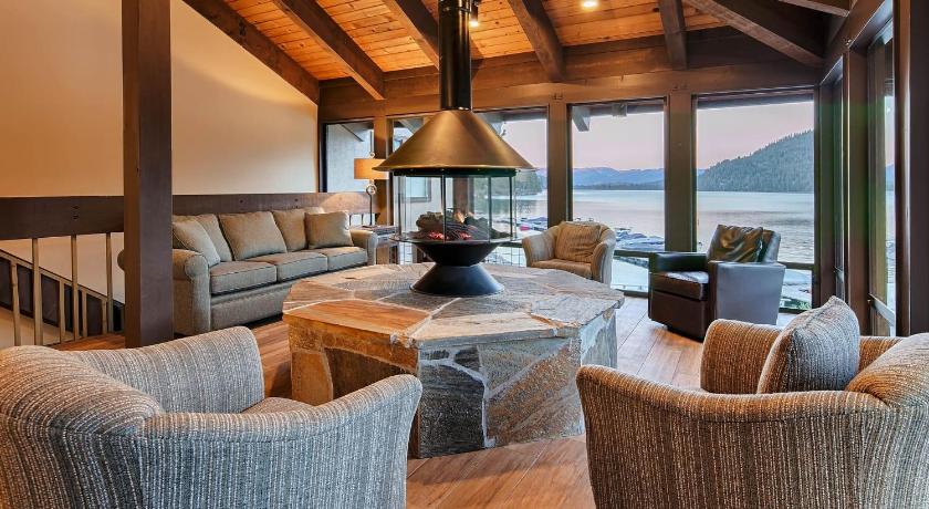 트러키 (CA) Cozy Deluxe Studio #131 at Donner Lake Village 4성급 숙소 로비