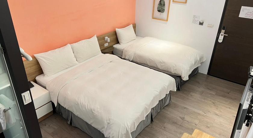 Image of Triple Room with Balcony 5