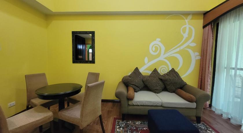 Image of 2 Bedroom Suite 14
