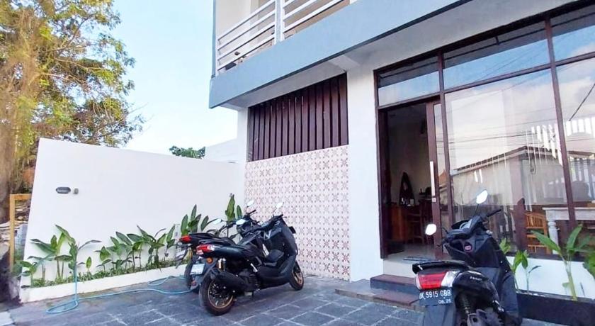 Collection O 93004 Double D Guest House - image 2