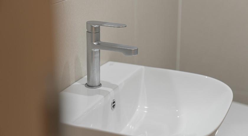 Image of Standard Double 16