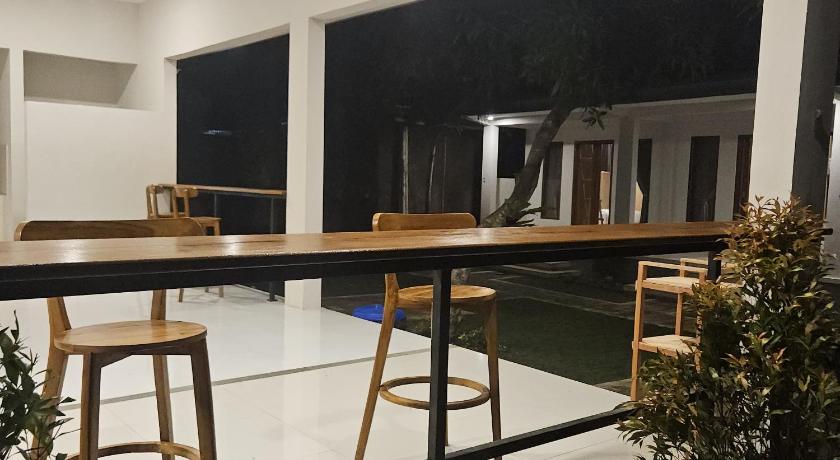 巴厘 Ungasan Center Hostel 酒店 泳池