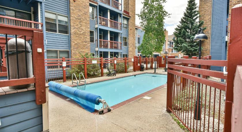 Image of Apartment 15