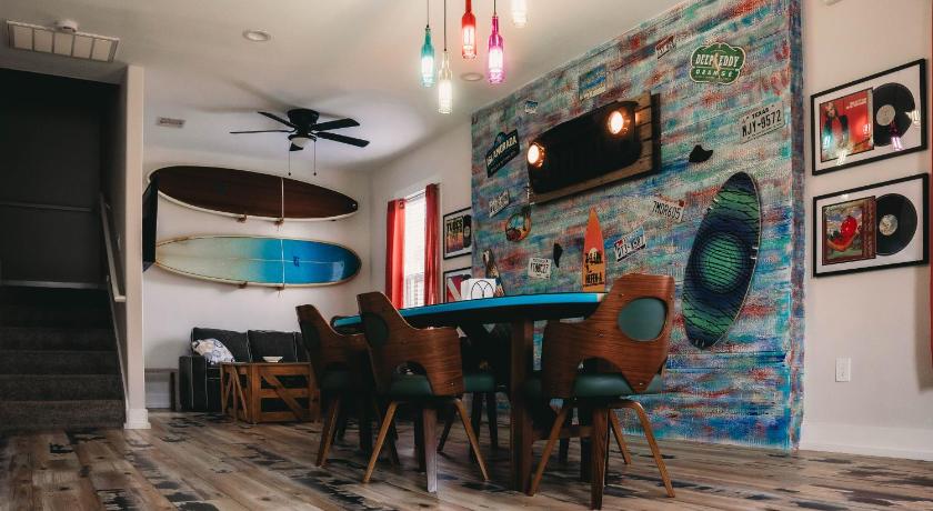 The Board House Longboard