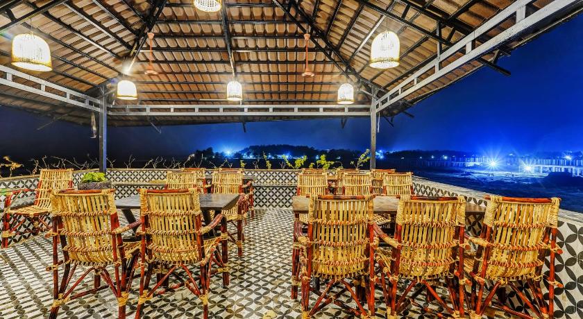 IZI Beach Stay - image 3
