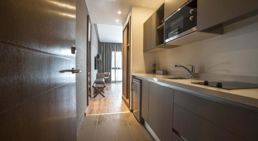 Image of Executive Studio 1