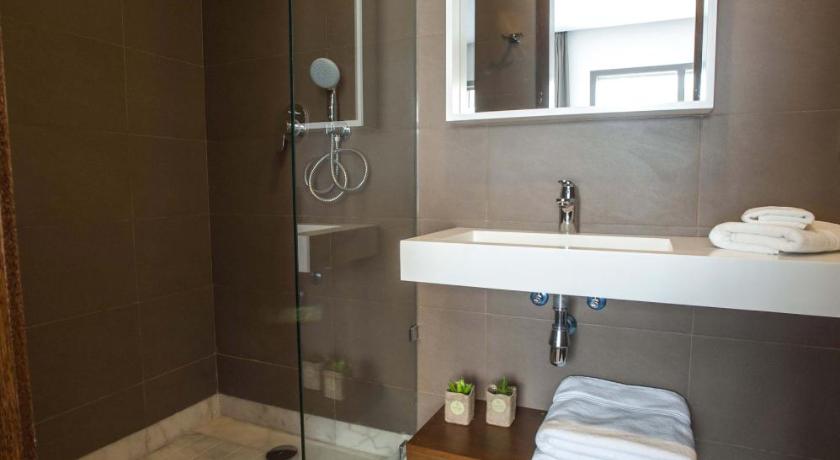 Image of Executive Studio 2