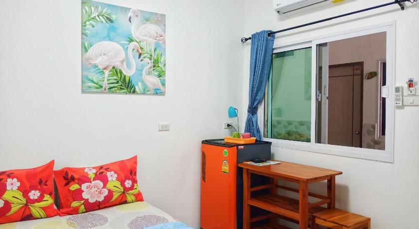 コサメット Runa Runa The Best Samed Island 2つ星 ホテル レストラン