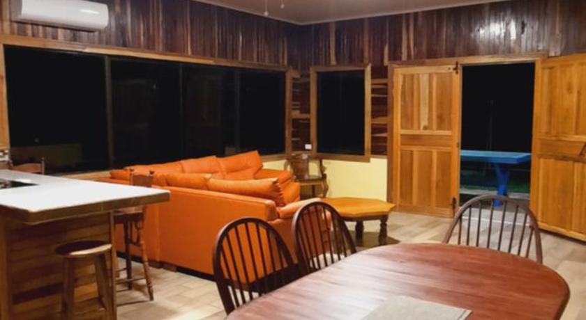 蓬塔卡拉曼卡 Alalunga Casas 4星级 民宿 外观