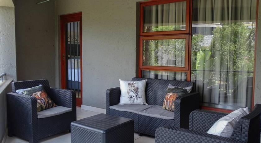 3 Bedroom Apartment in the heart of Sandton - image 8
