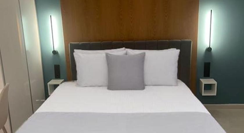 Luxury high-tech apartment