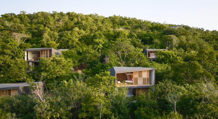 Cocolia Hotel