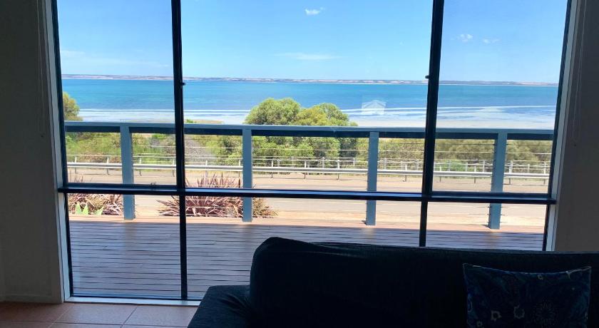 Sandcastle - A Esplanade Place, Stunning Views