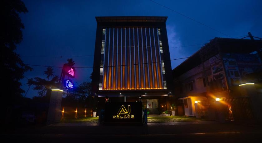 AJ Palace - image 32