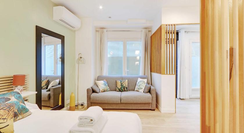 Charming apartment with AC -1BR-3P- Sentier - main image