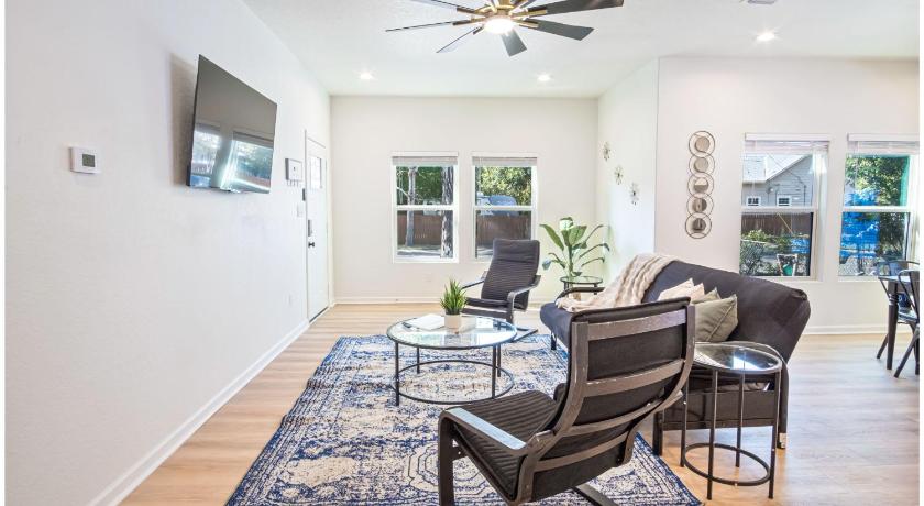 サンアントニオ Urban Delight 4BR3BA Near City Center 4つ星 宿泊施設 客室
