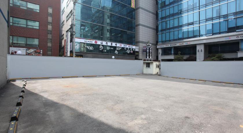 서울 프린스 호텔 (Prince Hotel) 2성급 호텔 수영장